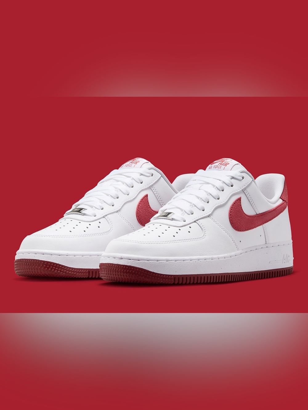 Women's AIR FORCE 1 '07 NIB SZ 8